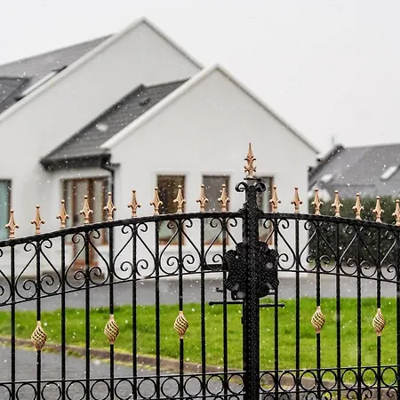 The Shore Holiday home *