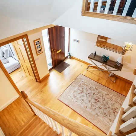 The Shore Holiday home