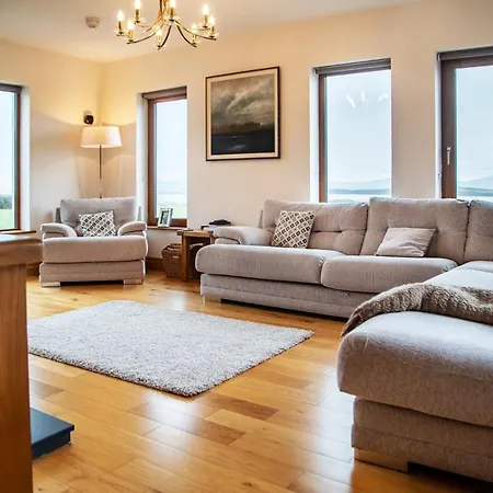 The Shore Holiday home