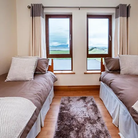 Holiday home The Shore Westport