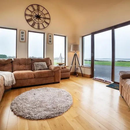 Holiday home The Shore Westport