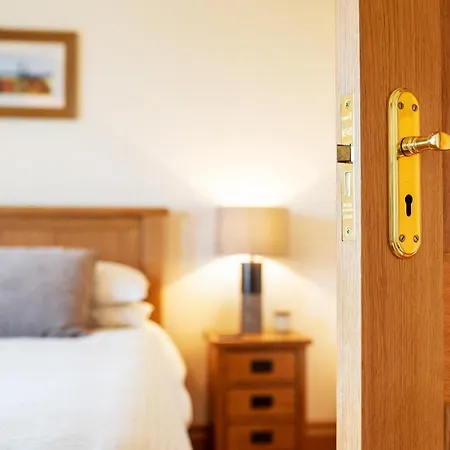 The Shore Holiday home